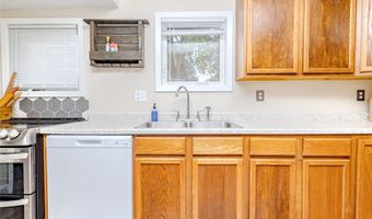 815 Grove St, Adel, IA 50003