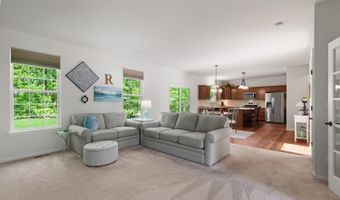 4018 McKenna Dr, Adrian, MI 49221