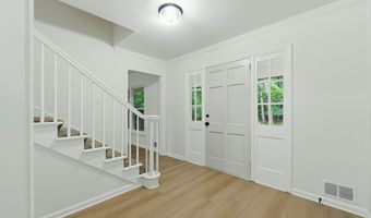 291 Cedar Creek Dr, Athens, GA 30605