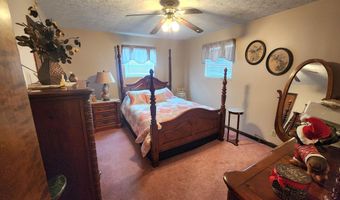 619 W Greenhill Rd, Ashland, KY 41102