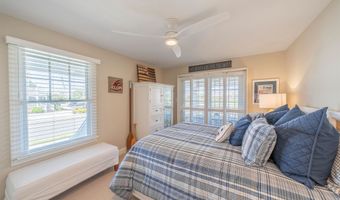 199 11th St, Avalon, NJ 08202
