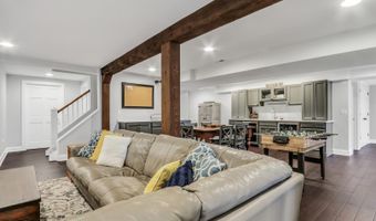 42037 N Old Lake Ave, Antioch, IL 60002