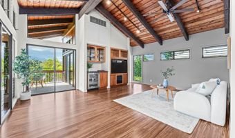44-389 Kaneohe Bay Dr, Kaneohe, HI 96744