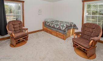 688 Champs Rd, Bonners Ferry, ID 83805