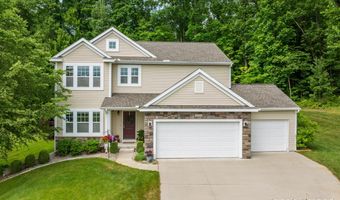 9231 Trafalgar Dr SE, Alto, MI 49302