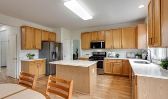 8101 GLEN ARBOR Dr, Baltimore, MD 21237