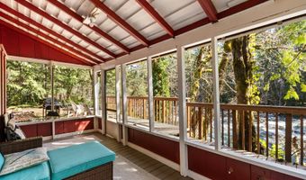 55450 MCKENZIE RIVER Dr, Blue River, OR 97413