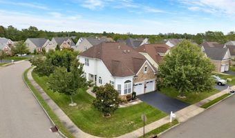 21 Hingham Ln, Barnegat, NJ 08005