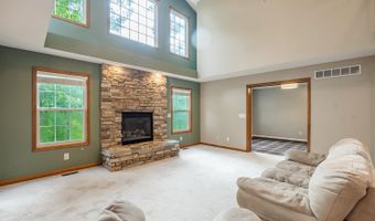 16365 Jeannie Dr, Aurora, IN 47001