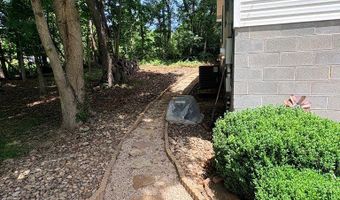 218 Central Ave, Ansted, WV 25812