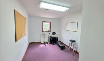 107 CR 70 E, Bloomfield, IN 47424
