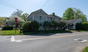 141 Dowd Ave, Canton, CT 06019