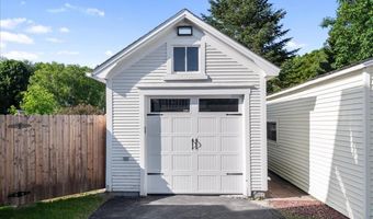 23 Beacon St, Barre, VT 05641