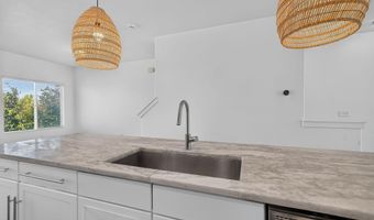 662 W Koins Way, Bluffdale, UT 84065