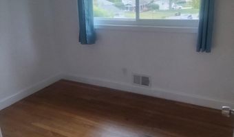 5008 REGINA Dr, Annandale, VA 22003