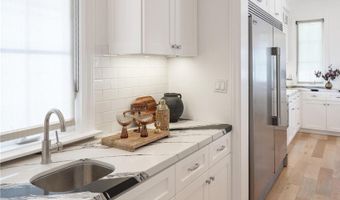 8056 Kentwood, Los Angeles, CA 90045
