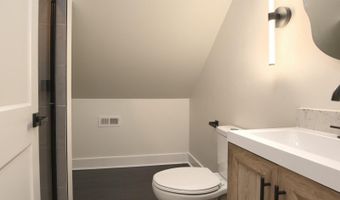 706 Augustine Rd, Atlantic City, NJ 08401