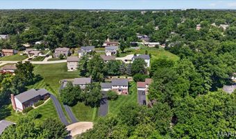 315 Claymont Cove Ct, Ballwin, MO 63011