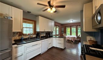 7350 Center Rd, Ashtabula, OH 44004
