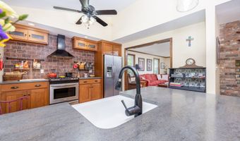 26 Skyview Ter, Bristol, CT 06010