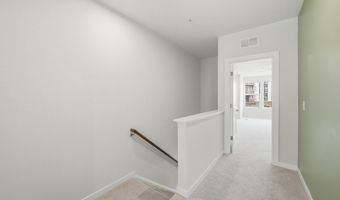 43732 TRANSIT Sq, Ashburn, VA 20147