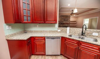 516 Abberly Ln, Boiling Springs, SC 29316
