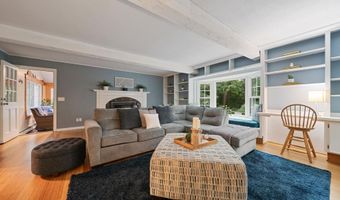 13 Holly Hill Dr, Amherst, NH 03031