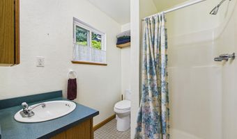 402 Tanglewood Rd, Arcata, CA 95521