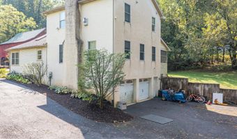 700 FABERS Rd, Reading, PA 19606