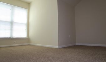 5818 COWLING Ct, Alexandria, VA 22304