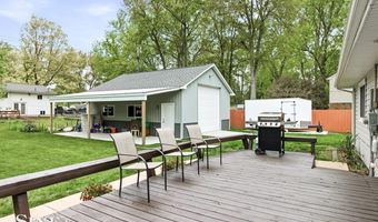 829 Townsend Cresent W St, Algonac, MI 48001