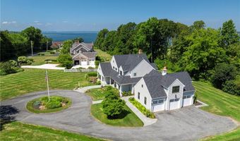 60 Van Wickle Ln, Bristol, RI 02809