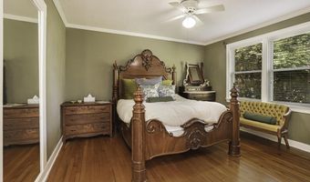 10044 Mollylea Dr, Baton Rouge, LA 70815