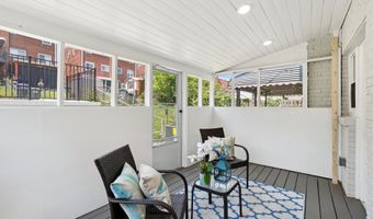 4224 SOUTHERN Ave SE, Washington, DC 20019