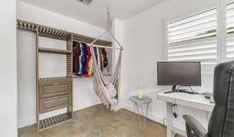232 Kamahao Cir, Wailuku, HI 96793