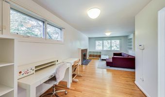 6515 E HALBERT Rd, Bethesda, MD 20817