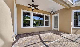 824 ISLEBAY Dr, Apollo Beach, FL 33572