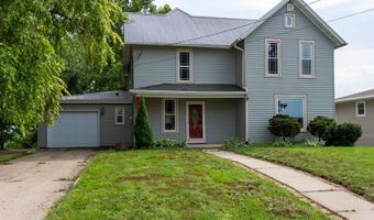 627 NE 6th, Dyersville, IA 52040