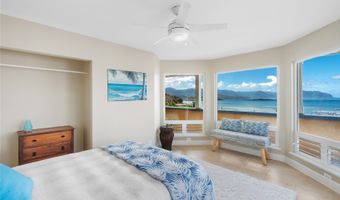 44-097 Kalenakai Pl, Kaneohe, HI 96744