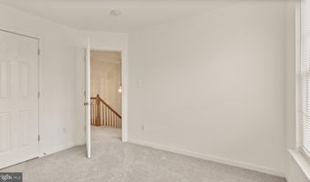 21753 LADYSLIPPER Sq, Ashburn, VA 20147