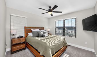 2829 SW Prairie Trail Pkwy, Ankeny, IA 50023