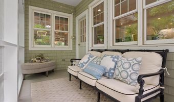 8 SHILEY St, Annapolis, MD 21401