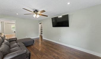 1166 Ledgewood Ln, Avon, IN 46123