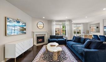 18918 Denali Cir, Northville, MI 48168