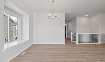 1299 Berkshire Ln, North Liberty, IA 52317