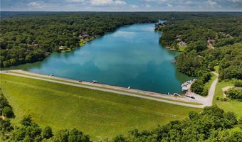 23 Elizabeth Dr, Bella Vista, AR 72715
