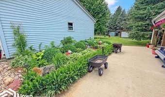 2024 Violet Ave, Aredale, IA 50605