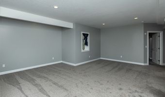 1736 Ashwood Dr SW, Altoona, IA 50009