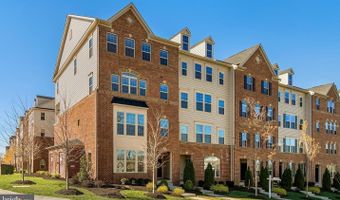 42101 PIEBALD Sq, Aldie, VA 20105