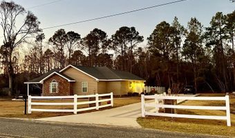 57 Brandon St, Baxley, GA 31513